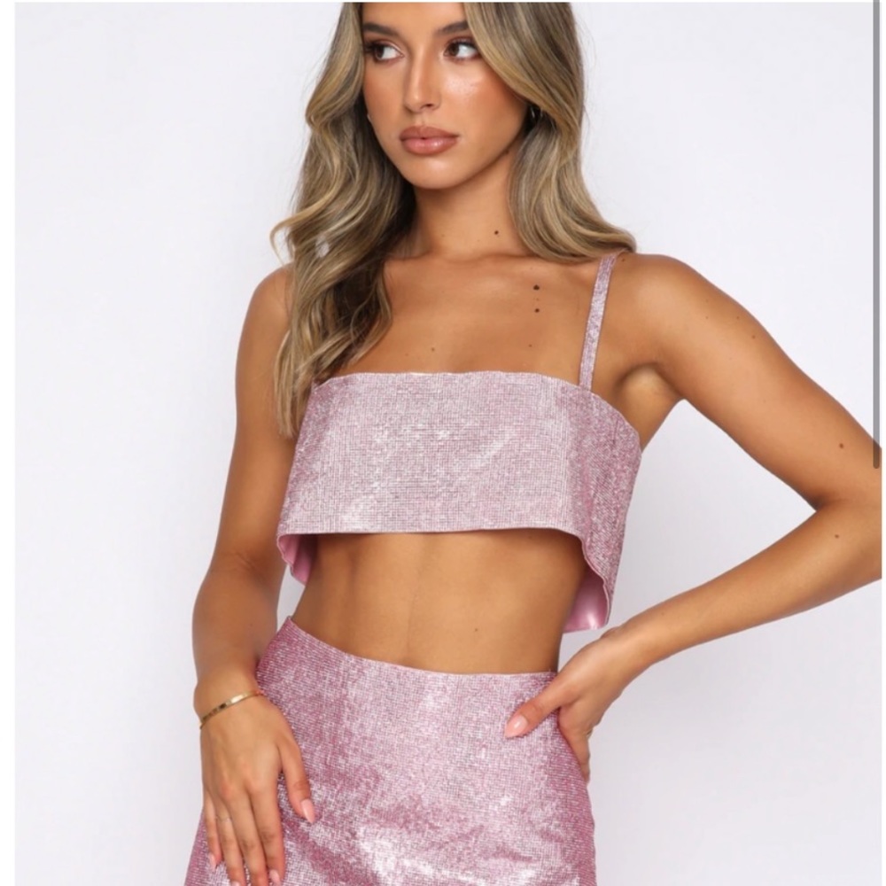 White Fox Breathtaking Crop Light Pink